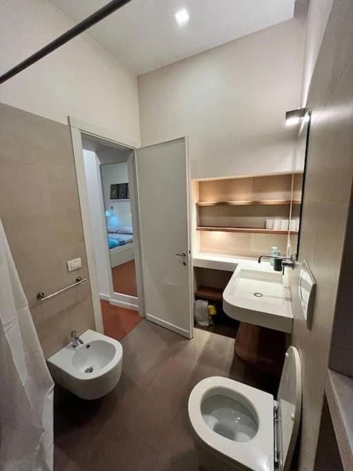 Colosseum Apartment - Your Cozy Roman Escape Buitenkant foto